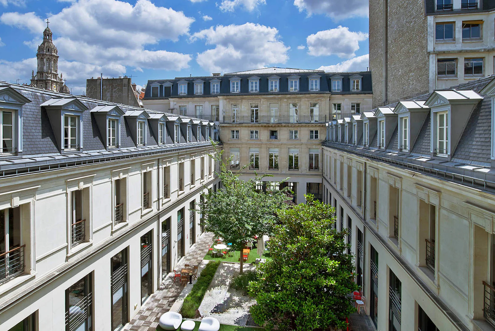Googleplex Paris -  EMEA Headquarters